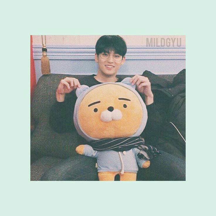 Apa Arti Abdi Bogoh Ka Anjeun Tolong Jawab Yaaa Brainly Co Id