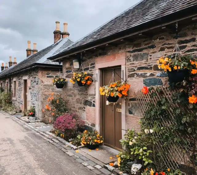 Photo of Luss