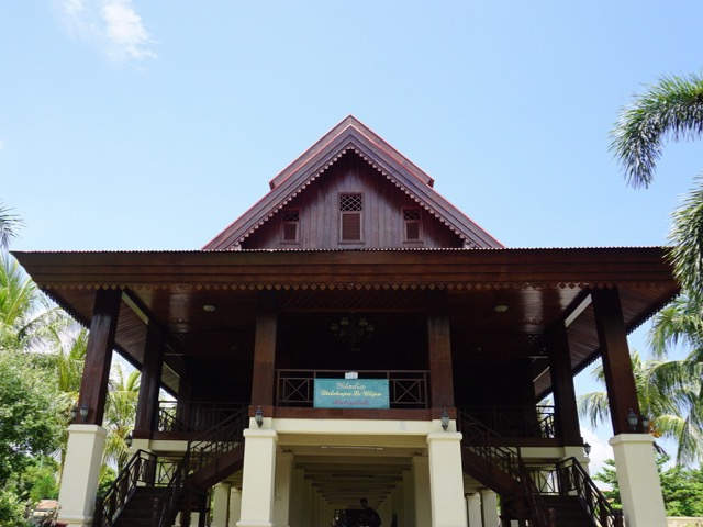 10+ Rumah Panggung Gorontalo PNG